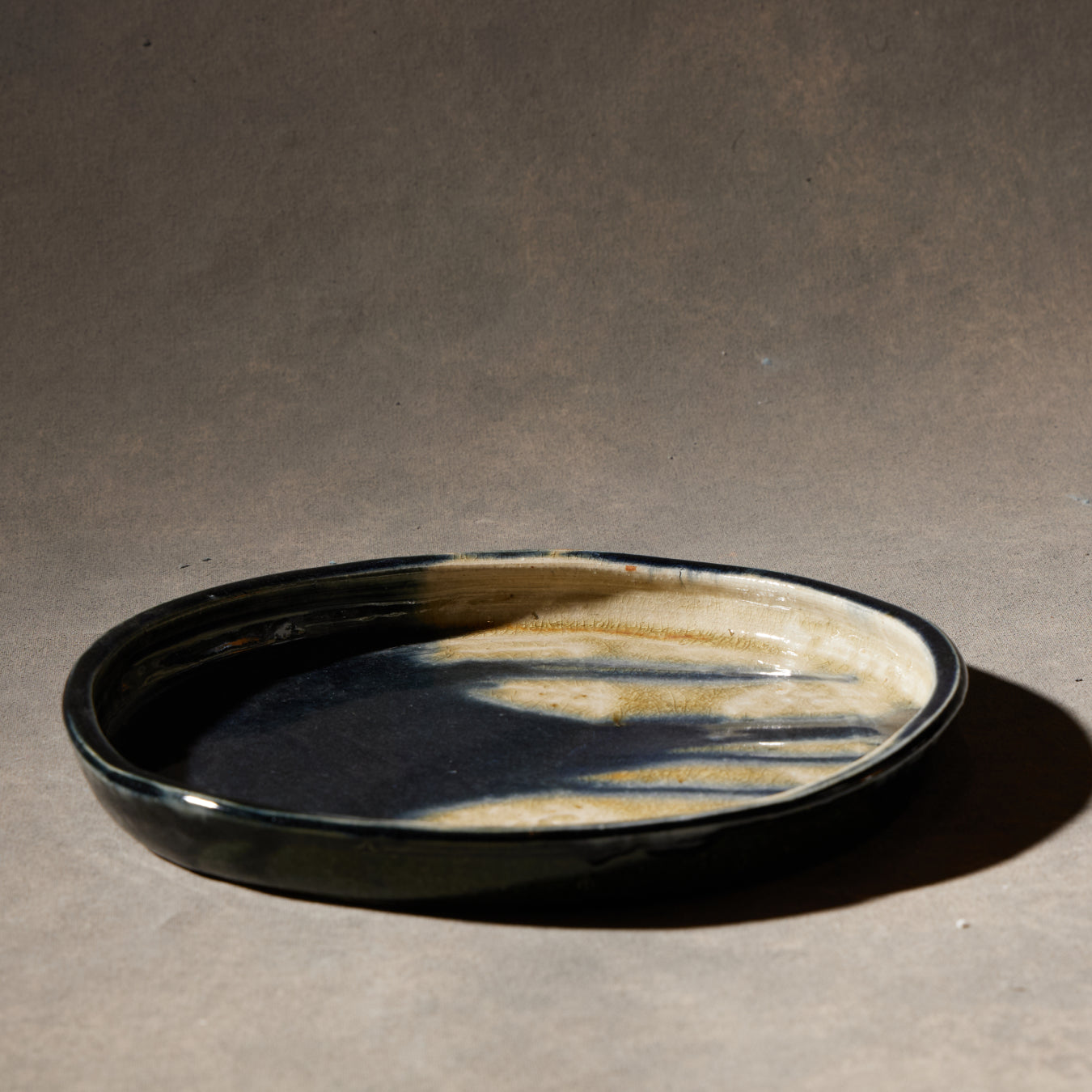 Piatto con bordo rotondo Eiji Matsumura