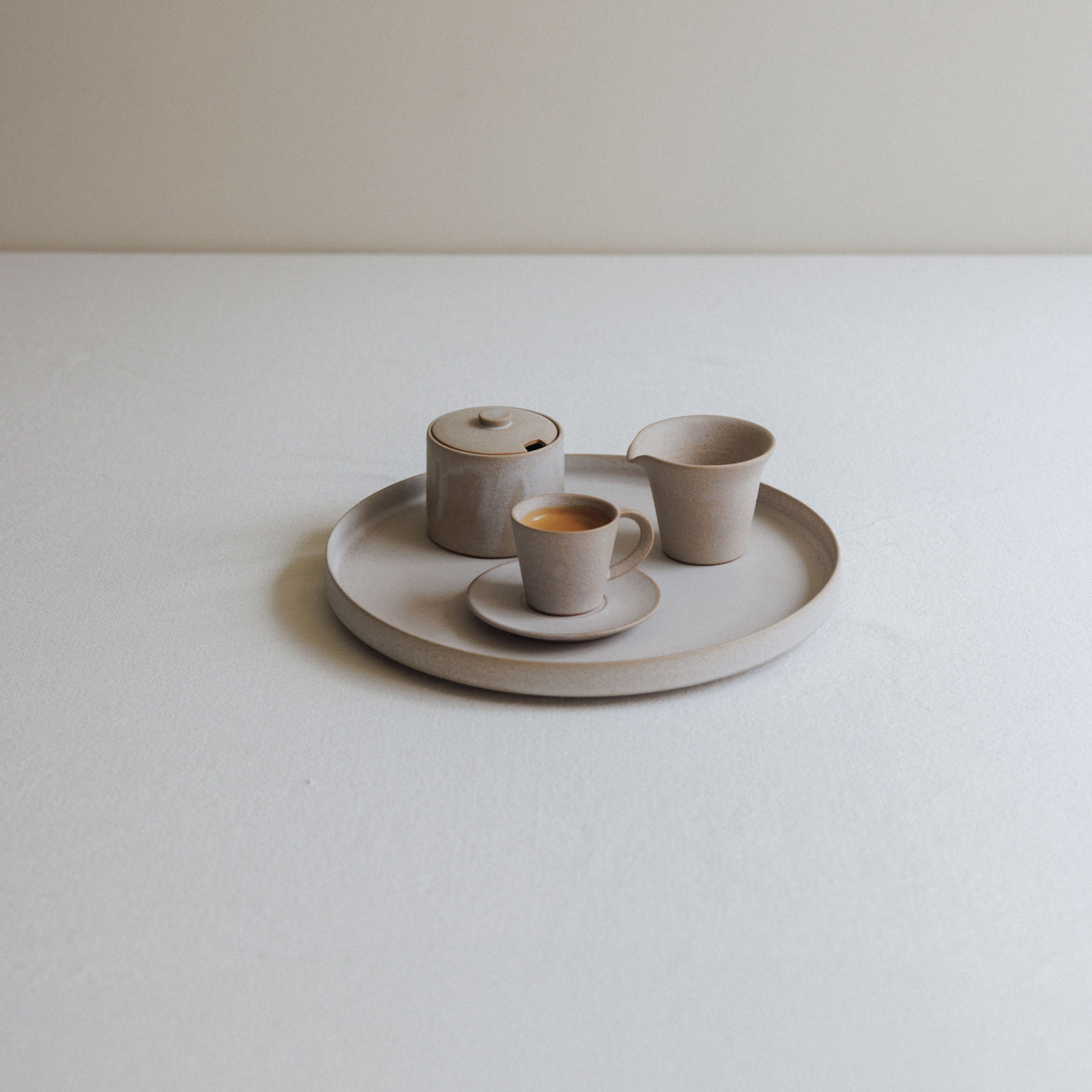 Tazzina da caffè espresso e piattino