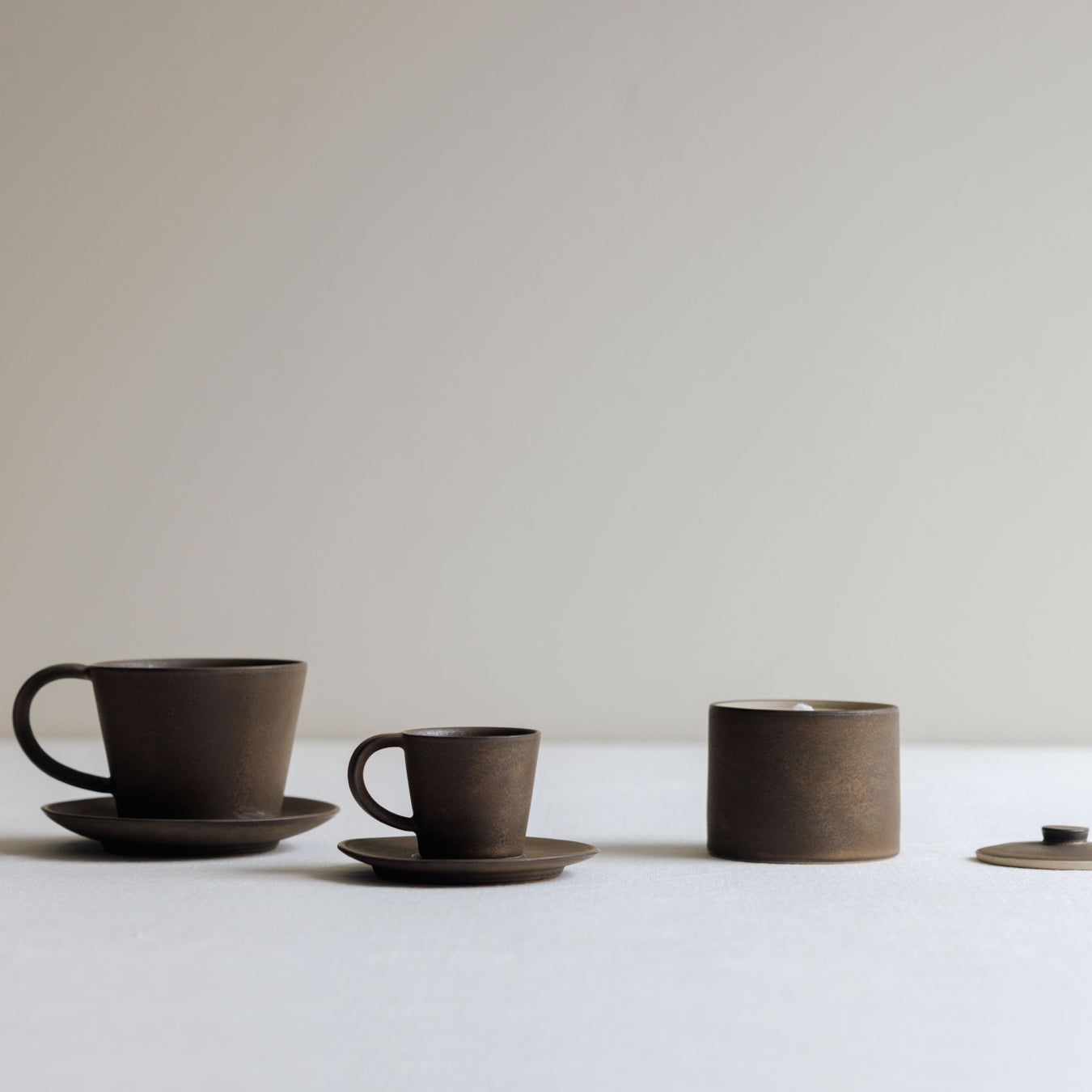 Tazzina da caffè espresso e piattino