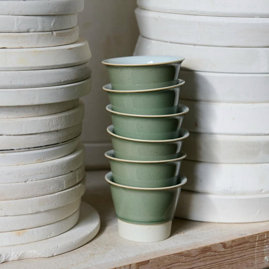 MANZ Hojicha Cup Celadon