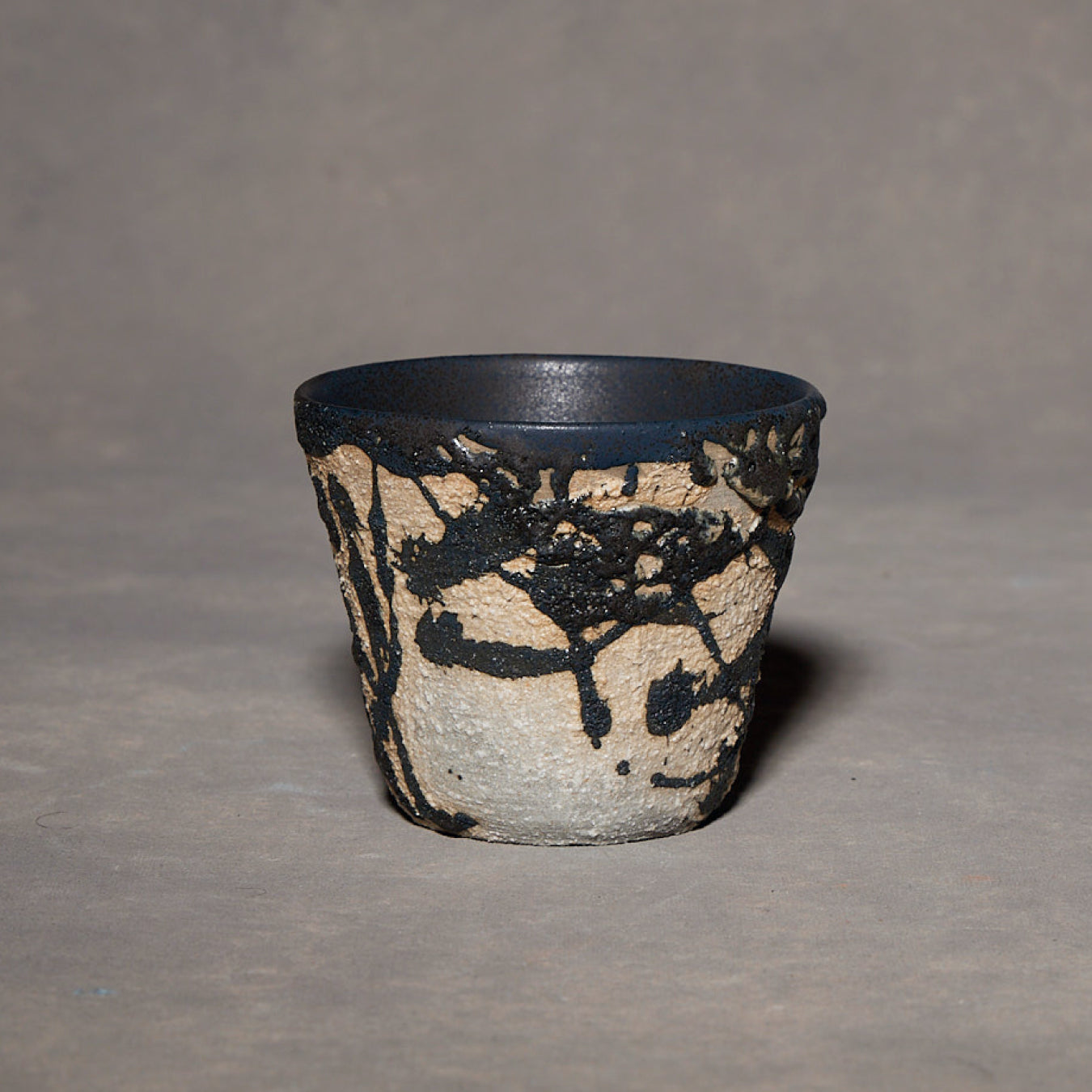 Yuko Ikeda Black & White Free Cup 02