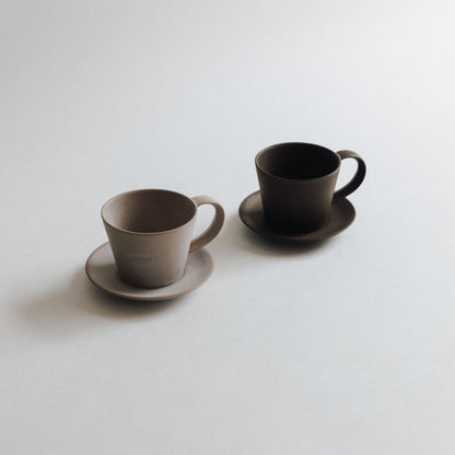 Tazza da caffè e piattino