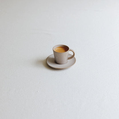 Tazzina da caffè espresso e piattino