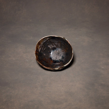 Ciotola per matcha in bronzo Yuko Ikeda 01